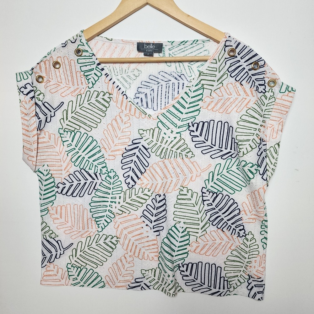 Belle by Belldini Tropical Leaf Print V-Neck Grommet Top White Green Medium M